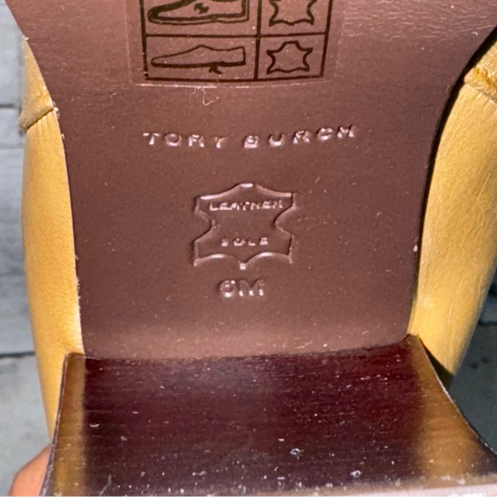 TORY BURCH Banana Heel Boot - Butterscotch - Size - 6 - Picture 14 of 16